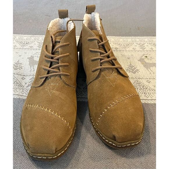 TOMS Toffee Suede Faux Shearling Men's Botas - Picture 3 of 6
